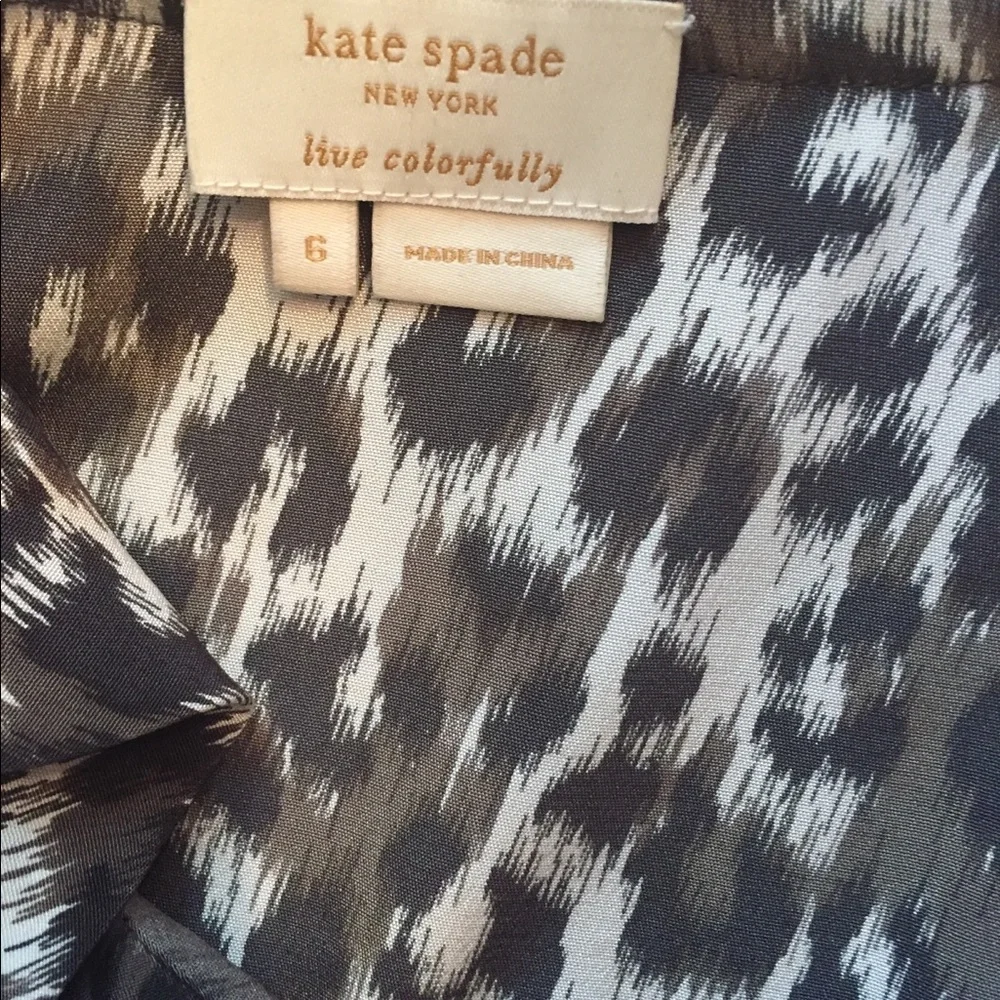 KATE SPADE BLOUSE TOP BLACK WHITE ANIMAL PRINT SILK LONG SLEEVE Size 6